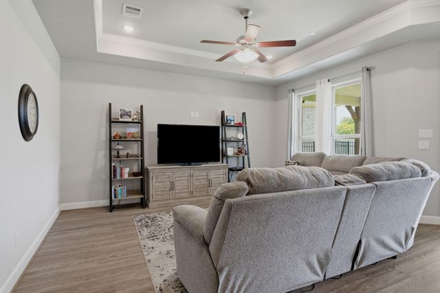 5758 Lakeside Villas Court, Conroe, TX 77304