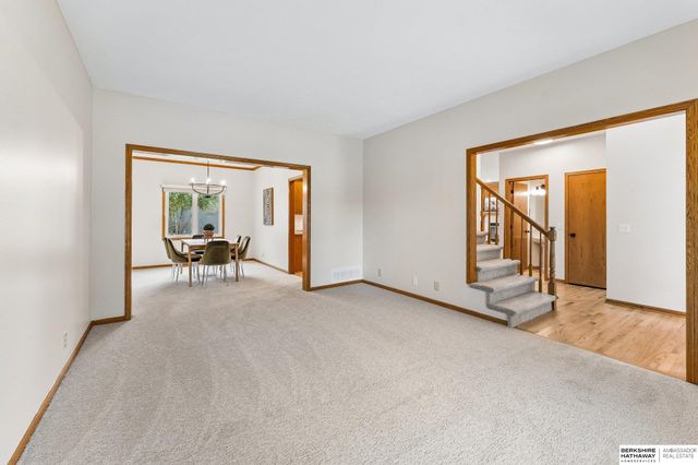 14051 Ellison Avenue, Omaha, NE 68164