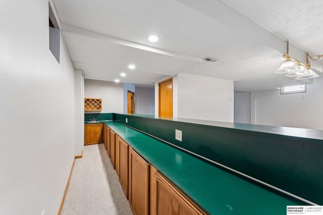 14051 Ellison Avenue, Omaha, NE 68164