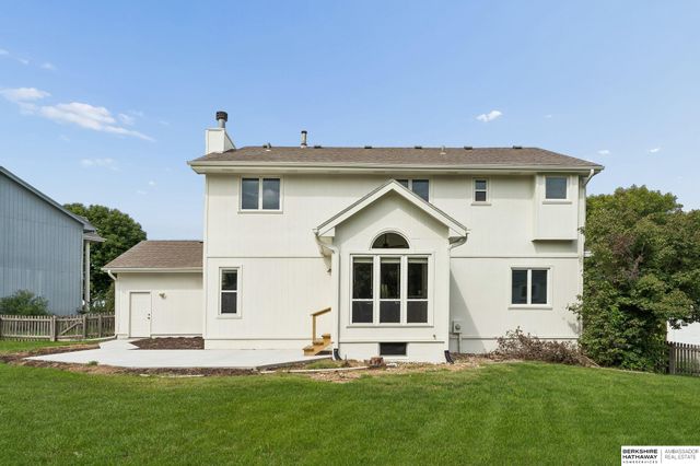 14051 Ellison Avenue, Omaha, NE 68164