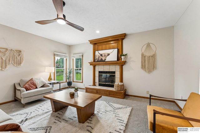 14051 Ellison Avenue, Omaha, NE 68164