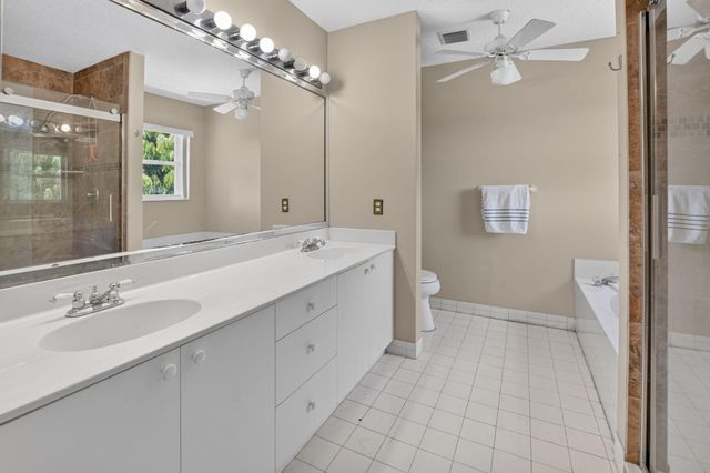 4060 SEA GRAPE Circle, Delray Beach, FL 33445