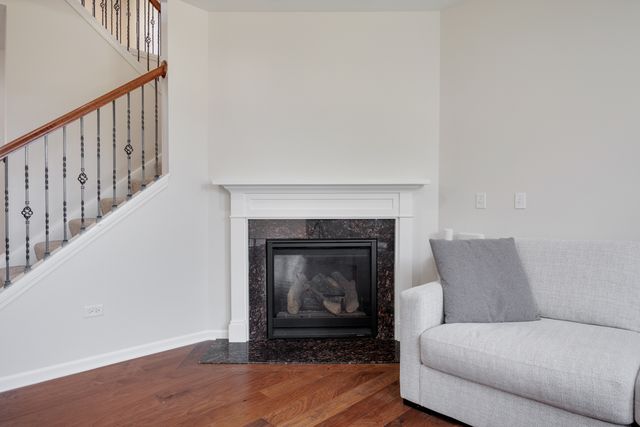 2531 Basin Trail Lane, Naperville, IL 60563