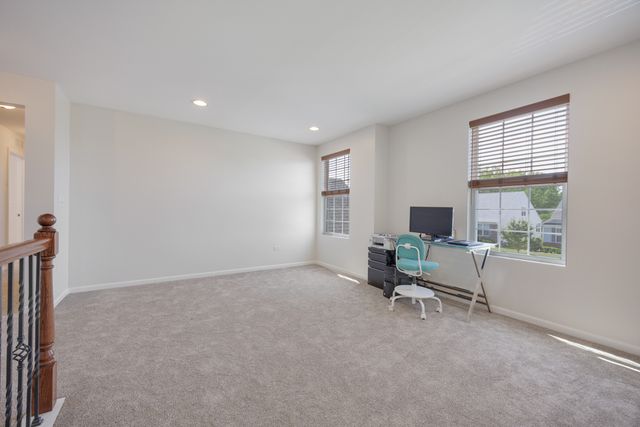 2531 Basin Trail Lane, Naperville, IL 60563