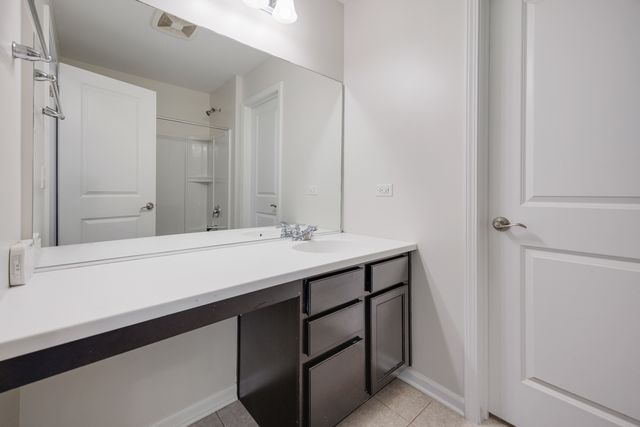 2531 Basin Trail Lane, Naperville, IL 60563