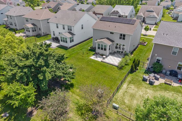 2531 Basin Trail Lane, Naperville, IL 60563