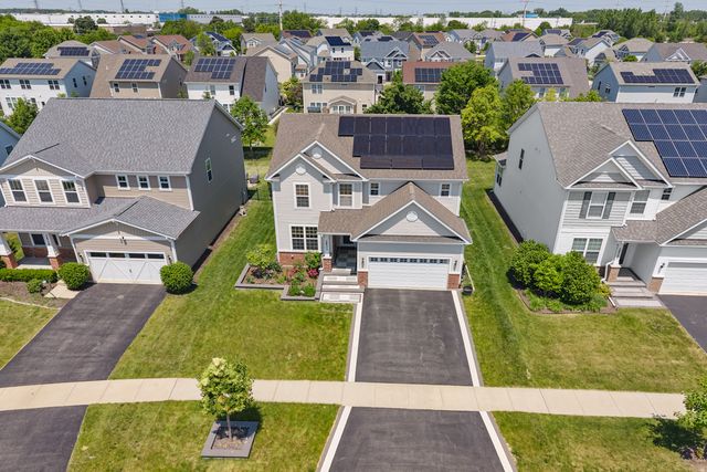 2531 Basin Trail Lane, Naperville, IL 60563