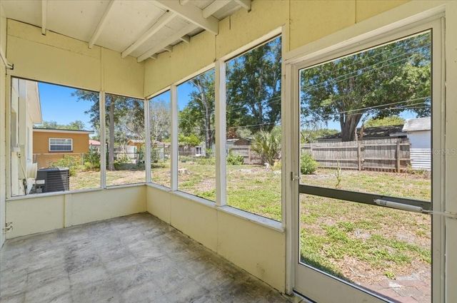 2912 PINEWAY AVENUE, Lakeland, FL 33803