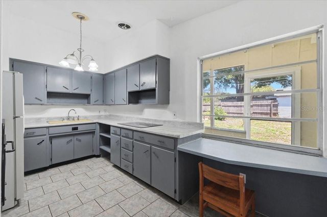 2912 PINEWAY AVENUE, Lakeland, FL 33803