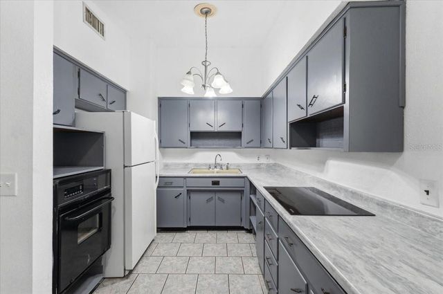 2912 PINEWAY AVENUE, Lakeland, FL 33803
