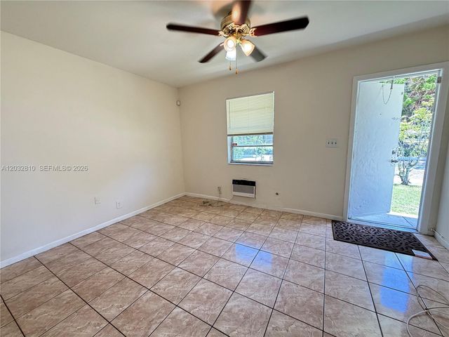 4801 SW 18th Street 2, West Park, FL 33023