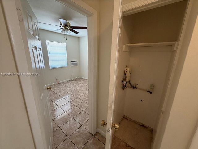 4801 SW 18th Street 2, West Park, FL 33023