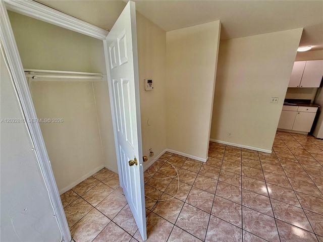 4801 SW 18th Street 2, West Park, FL 33023