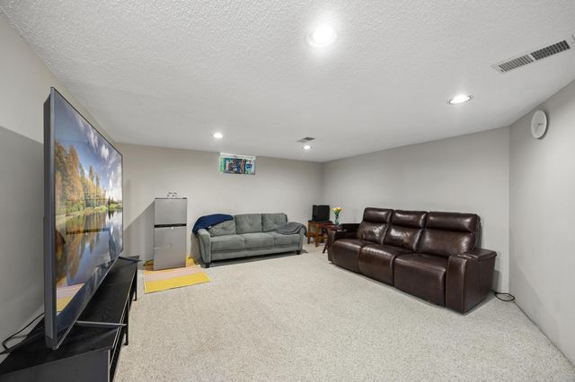 4760 Dominick Drive, Hopkins, MN 55343