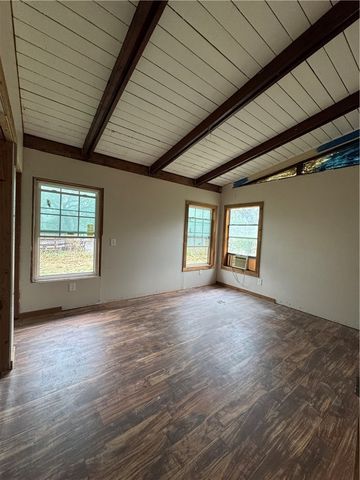 718 E Copano St, Mathis, TX 78368