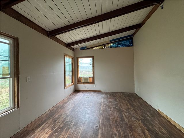 718 E Copano St, Mathis, TX 78368