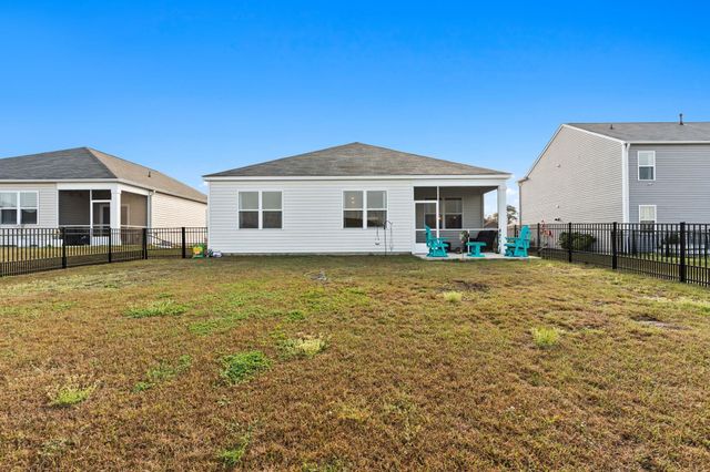 955 Irving Dr., Little River, SC 29566