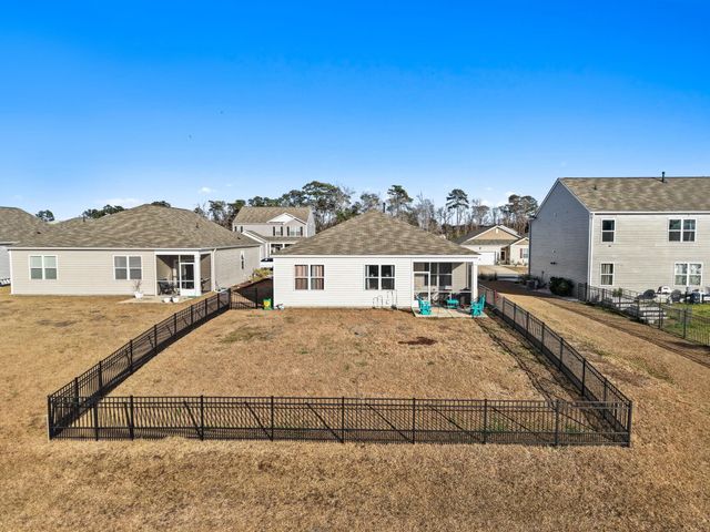 955 Irving Dr., Little River, SC 29566