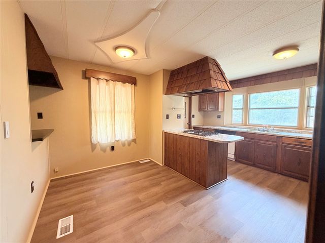 7903 Eastland Avenue, Lakeside, TX 76135