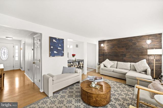 1417 DEERFIELD LN, Woodbridge, VA 22191