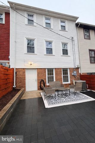 1417 DEERFIELD LN, Woodbridge, VA 22191