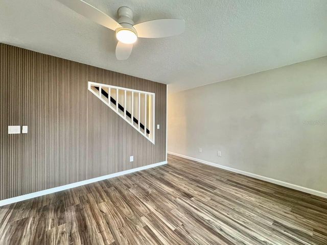 14042 LEMON VALLEY PLACE, Tampa, FL 33625