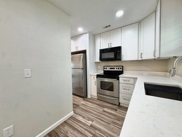 14042 LEMON VALLEY PLACE, Tampa, FL 33625