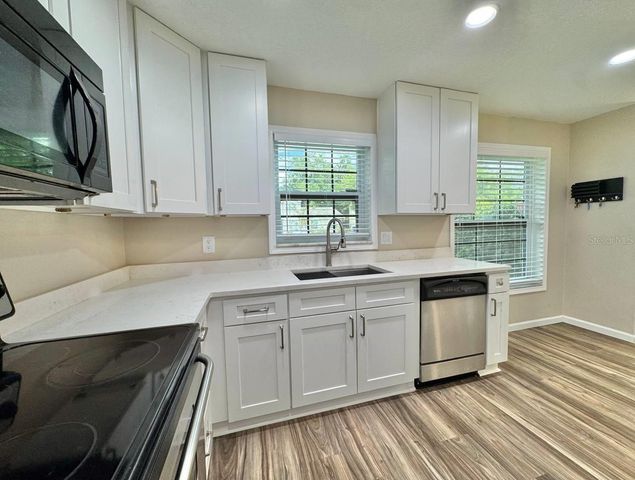 14042 LEMON VALLEY PLACE, Tampa, FL 33625