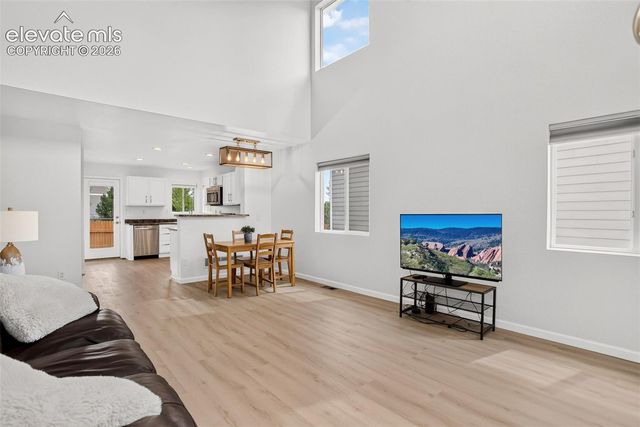 1363 Yellow Granite Way, Monument, CO 80132