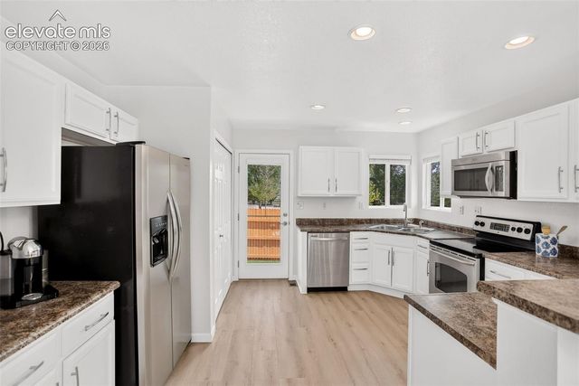 1363 Yellow Granite Way, Monument, CO 80132