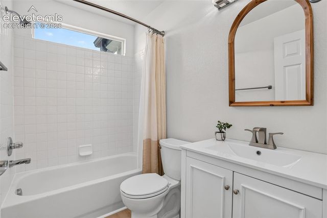 1363 Yellow Granite Way, Monument, CO 80132