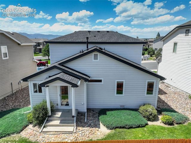 1363 Yellow Granite Way, Monument, CO 80132