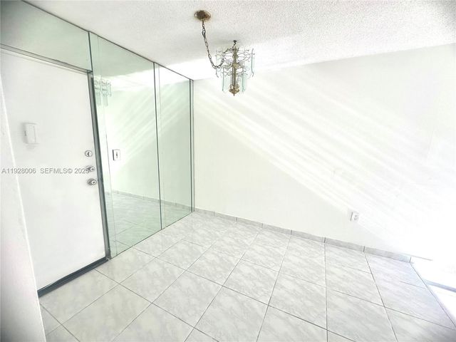 250 180th Dr 254, Sunny Isles Beach, FL 33160