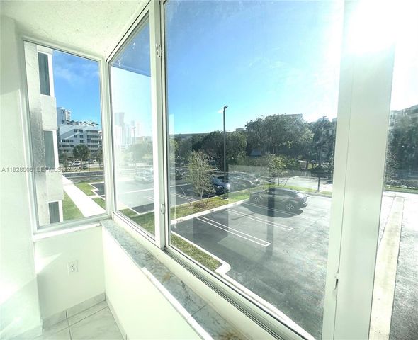 250 180th Dr 254, Sunny Isles Beach, FL 33160