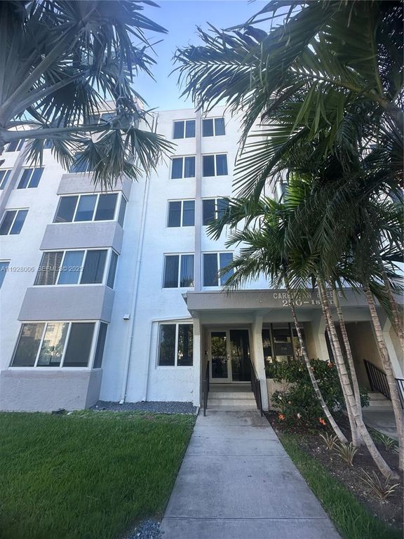 250 180th Dr 254, Sunny Isles Beach, FL 33160