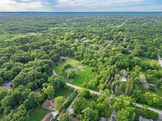 14556 W Hickory Avenue, Lemont, IL 60439