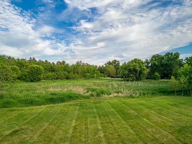 14556 W Hickory Avenue, Lemont, IL 60439