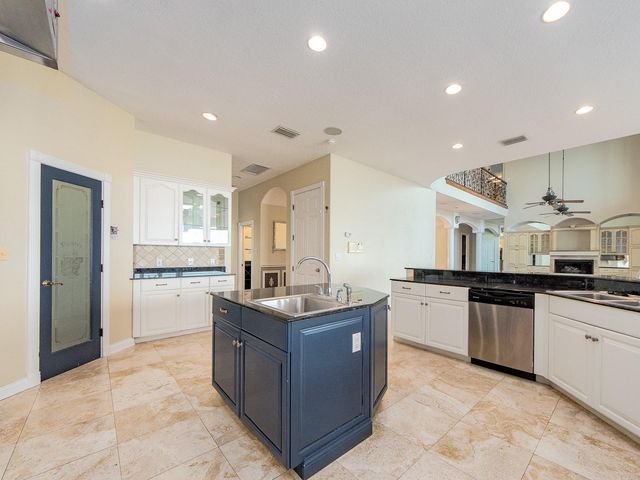 2053 N POINTE ALEXIS DRIVE, Tarpon Springs, FL 34689