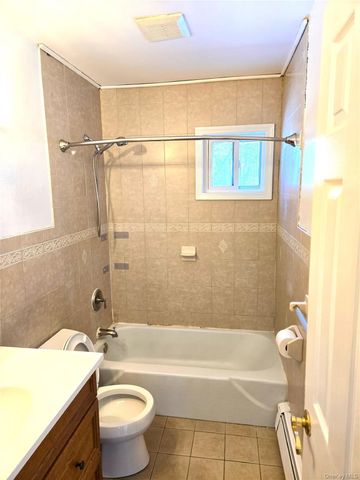 9 Fishkill Glen Drive F, Fishkill, NY 12524