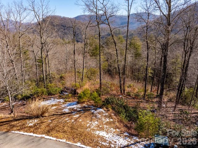 000 Silverglen Way 33, Hendersonville, NC 28792