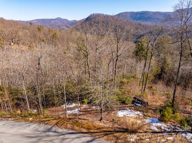 000 Silverglen Way 33, Hendersonville, NC 28792