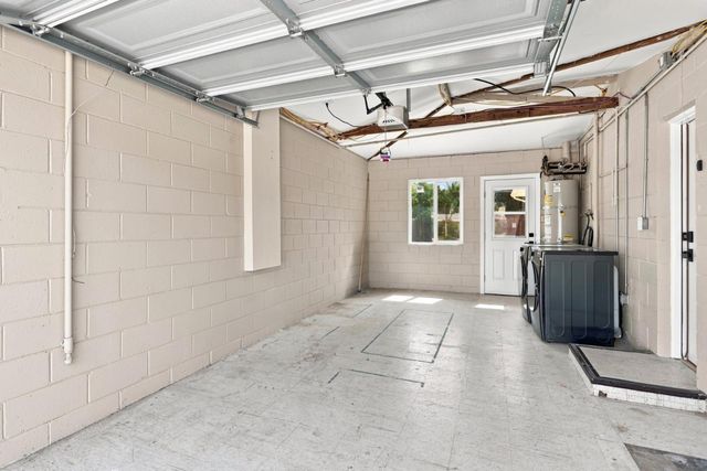 568 Madrone Avenue, Sunnyvale, CA 94085