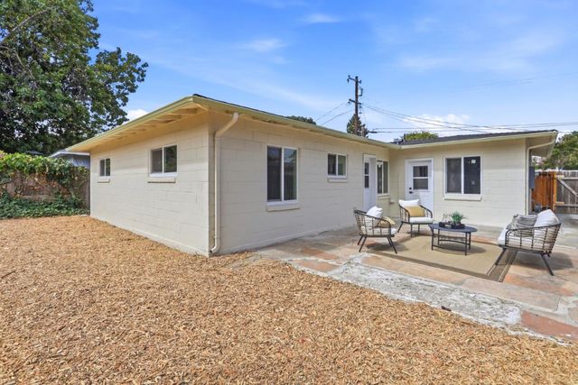568 Madrone Avenue, Sunnyvale, CA 94085
