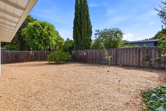 568 Madrone Avenue, Sunnyvale, CA 94085