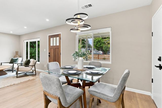 568 Madrone Avenue, Sunnyvale, CA 94085