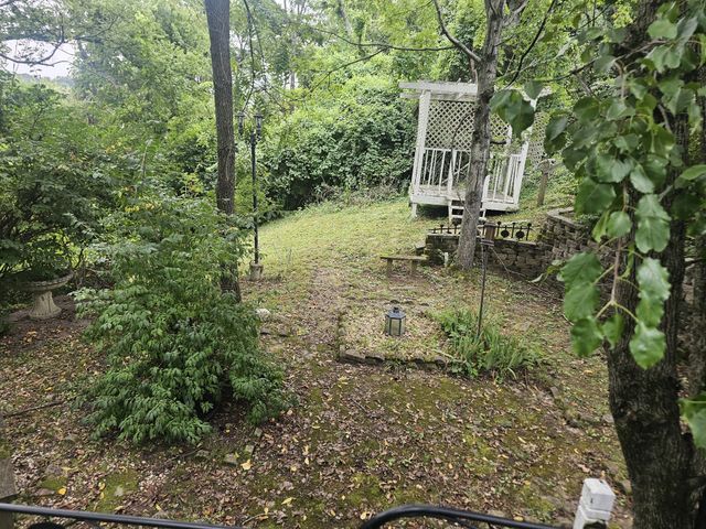 1204 Bellshire Terrace Dr, Nashville, TN 37207