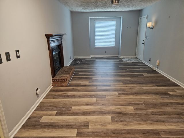 1204 Bellshire Terrace Dr, Nashville, TN 37207