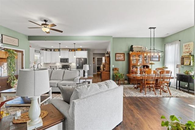 117 Barnwood Drive, Rockmart, GA 30153