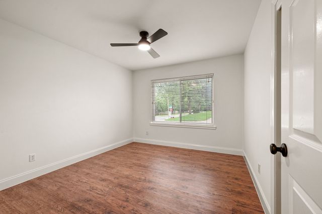 421 Crosstimber Drive, Hurst, TX 76053