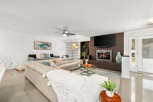 3514 NW 12TH AVENUE, Gainesville, FL 32605